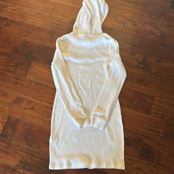 Forever 21 | White Hooded sweater Dress - Picture 7 of 9